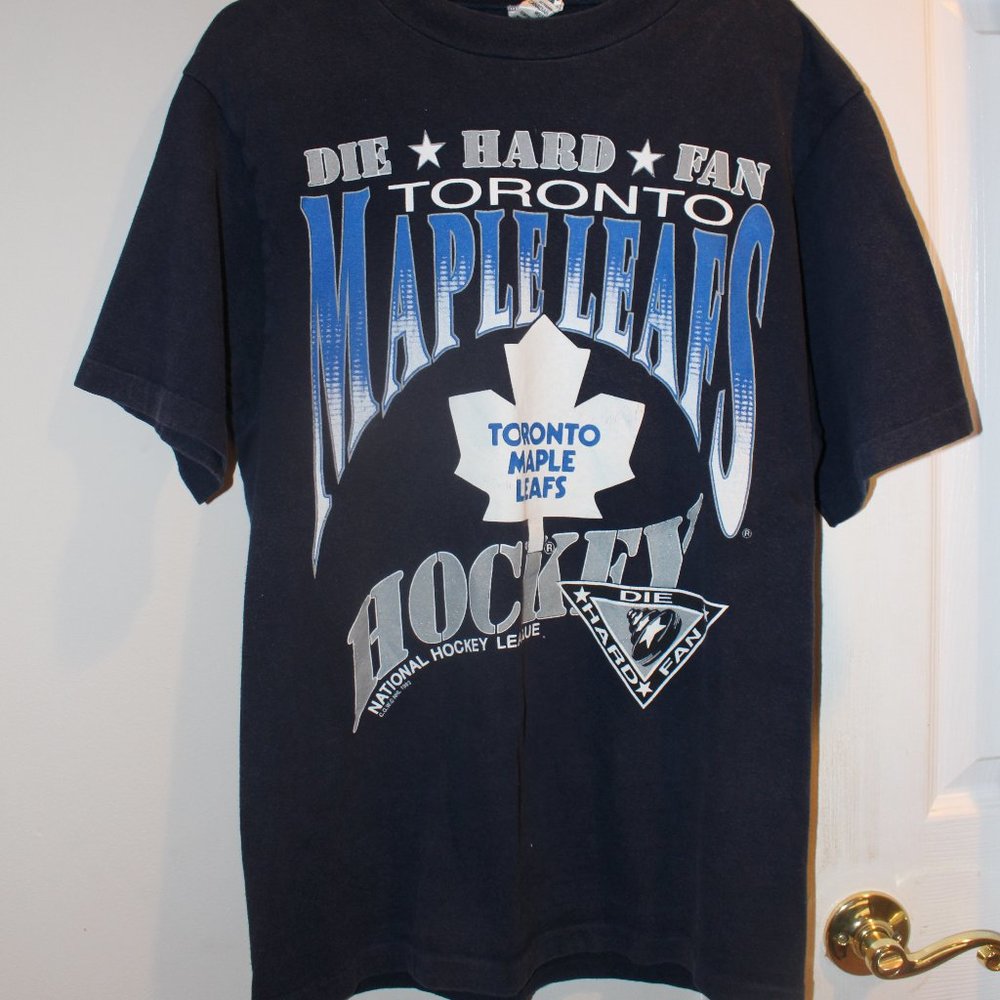 Vintage 1993 RARE Toronto Maple Leafs (Small)